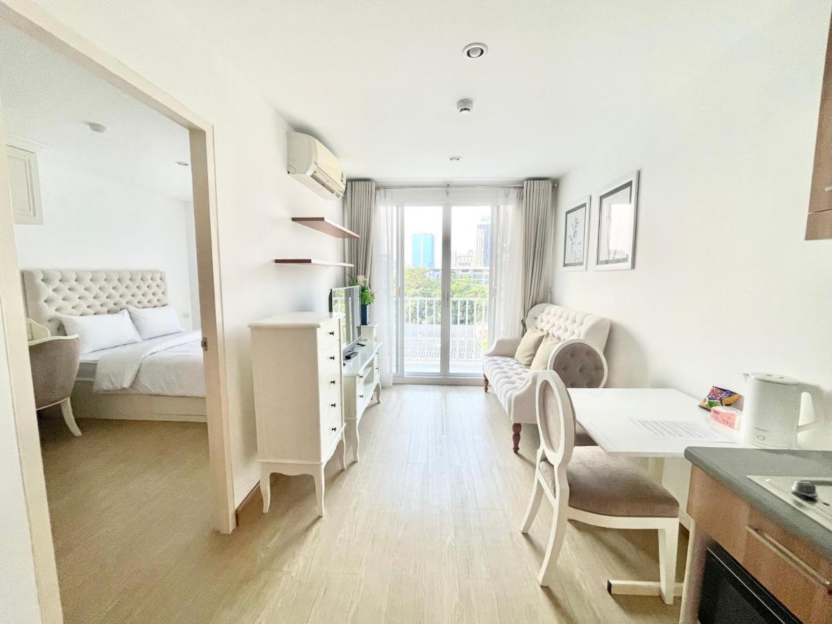Апартаменти Town Sukhumvit 71 Бангкок Екстер'єр фото